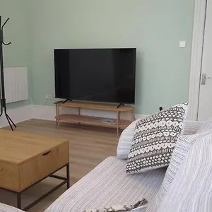  Apartment Entire In City United Kingdom